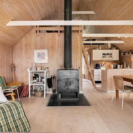 7 Person In Skagen-by Traum *